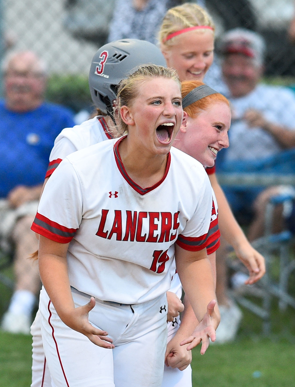 071619-qct-spt-regional-softball-069a.jpg